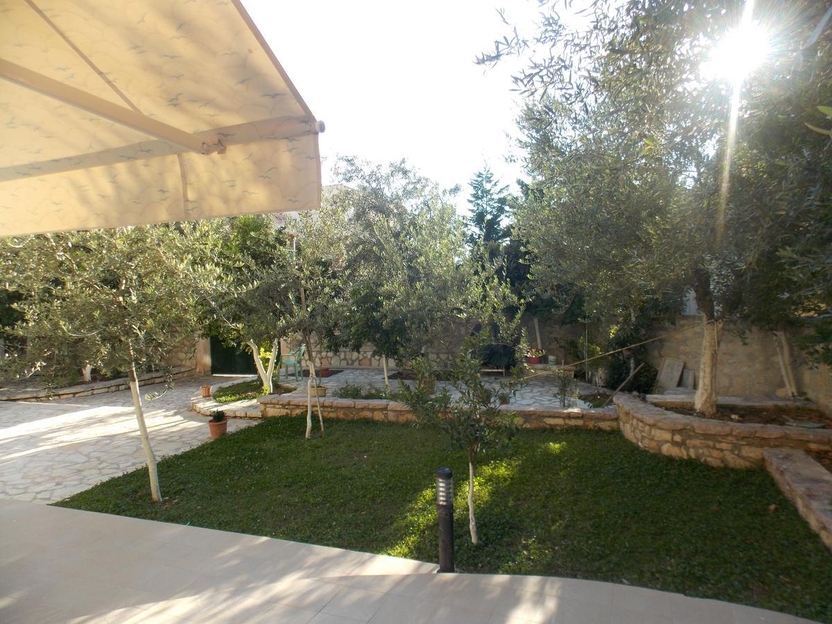 Elvin Apartments ساراندا المظهر الخارجي الصورة