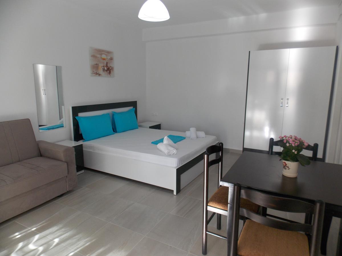 Elvin Apartments ساراندا المظهر الخارجي الصورة