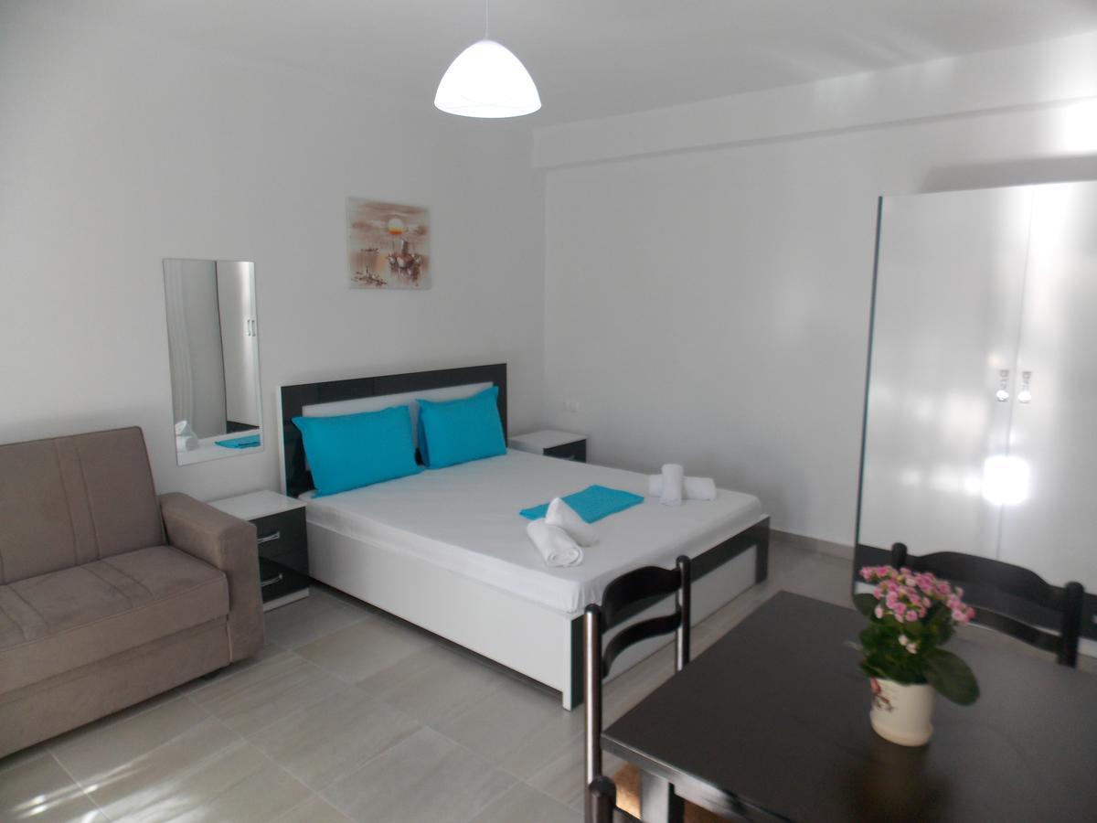 Elvin Apartments ساراندا المظهر الخارجي الصورة